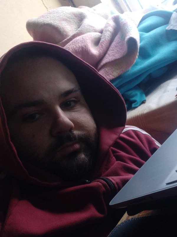 Procuro companhia